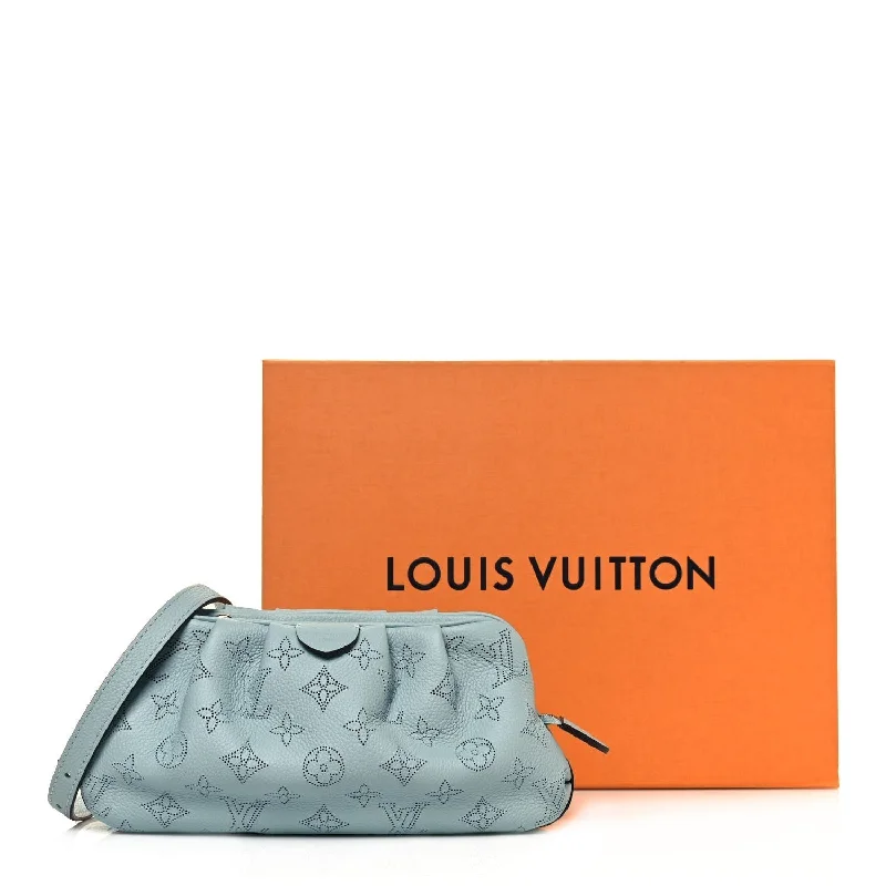 LOUIS VUITTON MAHINA SCALA MINI POUCH IN VERT LAGON