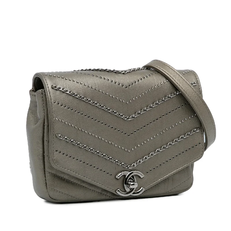 Chanel Mini Embellished Calfskin Chevron Square Envelop Flap (dgzXFp)