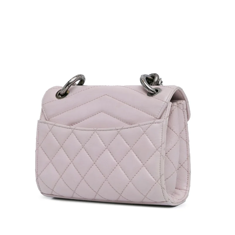 Chanel Mini Mad About Quilting Flap Bag (v2XmnY)